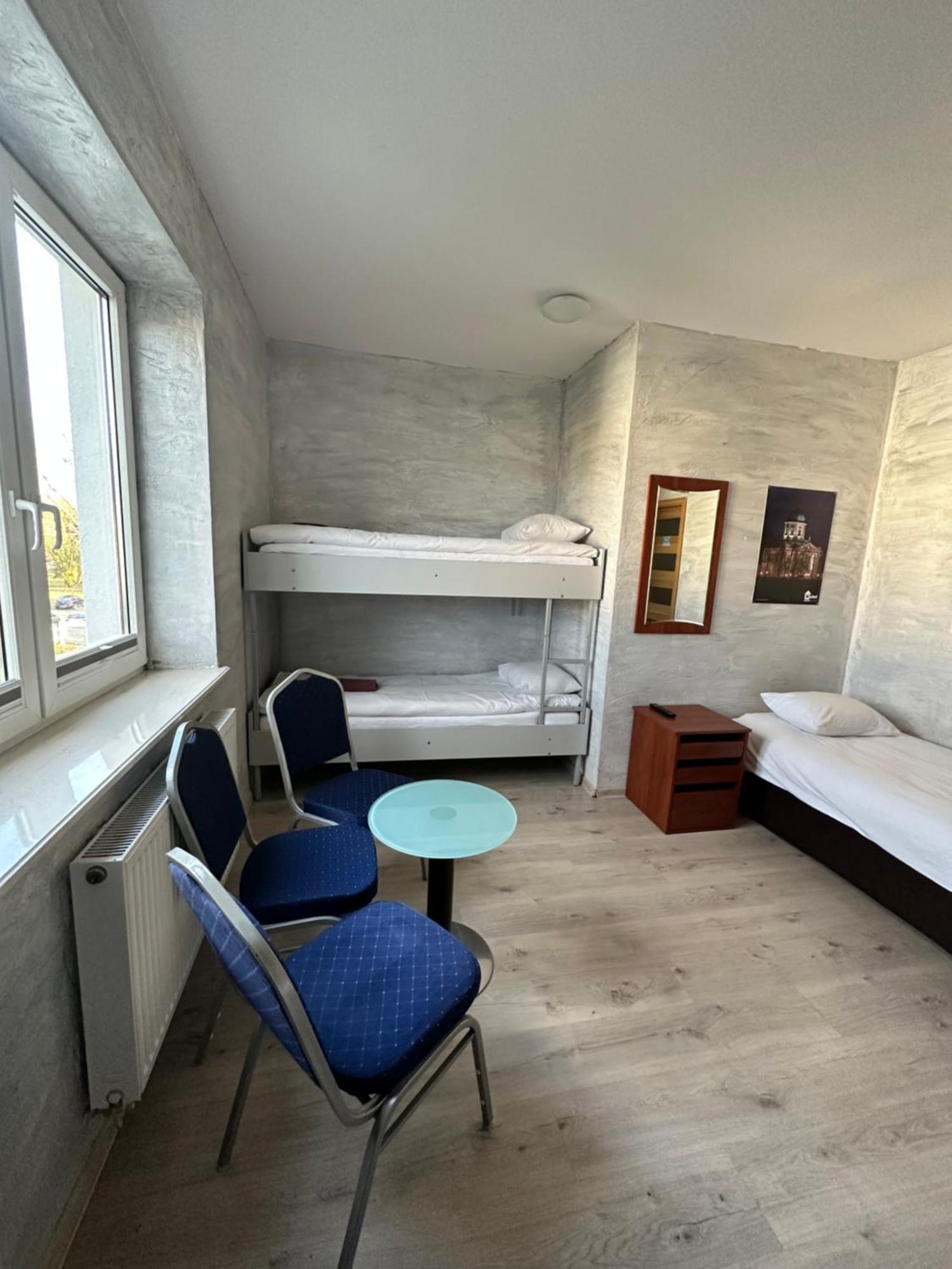 Hostel ラドム エクステリア 写真