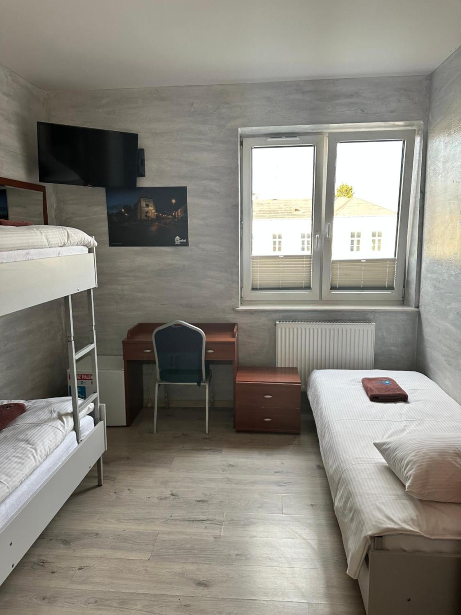 Hostel ラドム エクステリア 写真